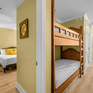 https://your-ultimate-beachfront-retreat.panamacity-beachhotels.com